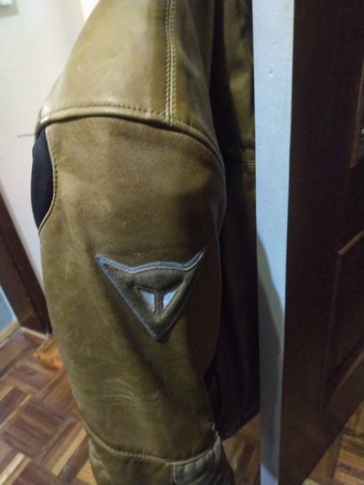 blusão Dainese - modelo mais bonito