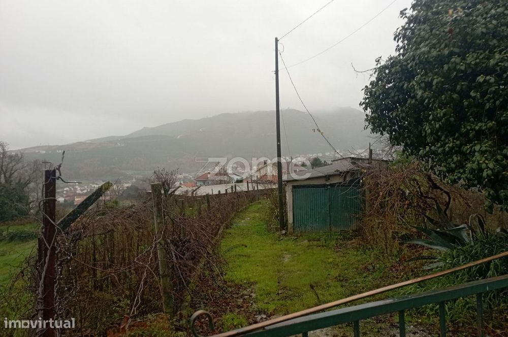 Moradia para restaurar em Boticas