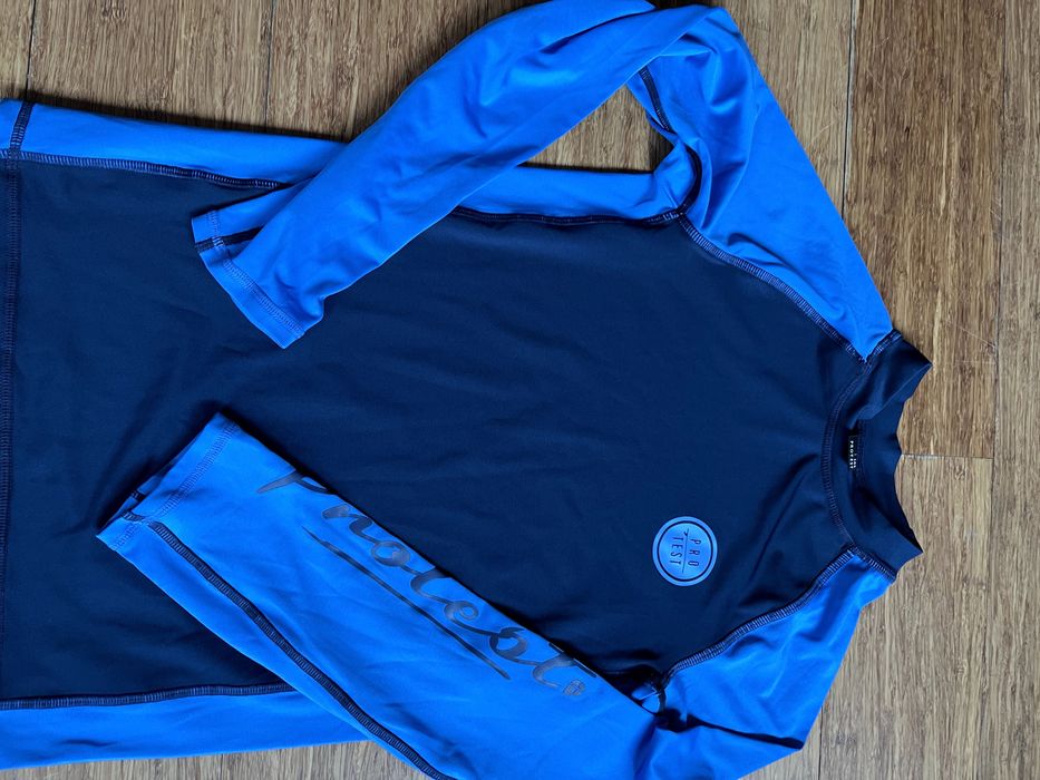 Koszulka do pływania PROTEST, r. 164