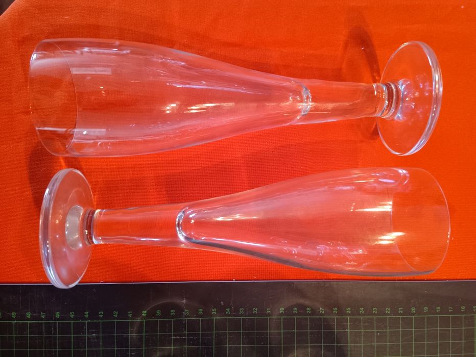 8 copos altos de champanhe