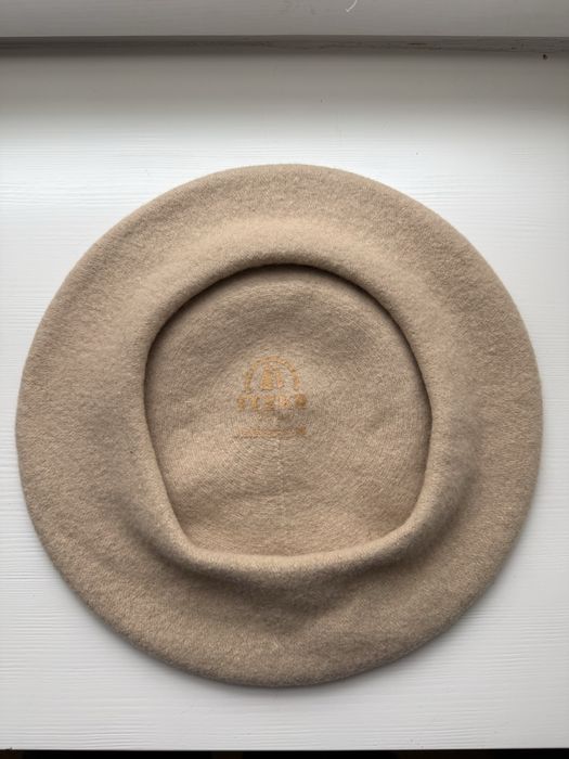 Bezowy beret, 100% wełna