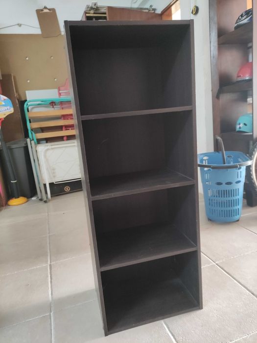 Prateleira para arrumação