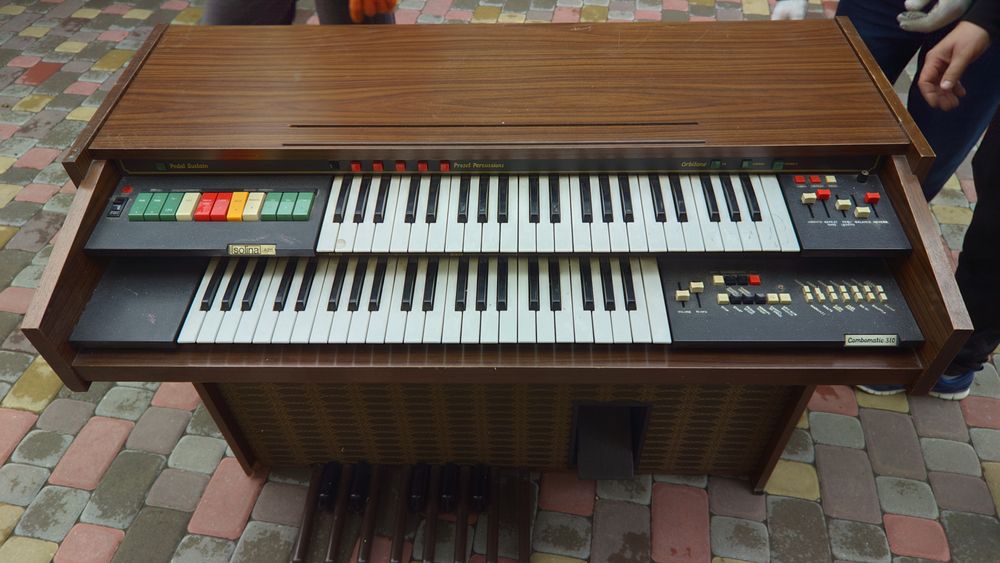 Електро орган solina A211