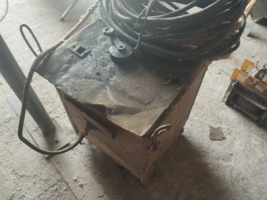 Продам сварку трансформатор часів ссср