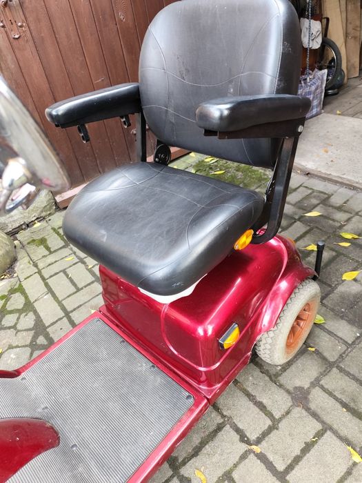 Wózek elektryczny inwalidzki