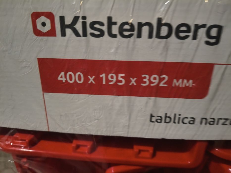 Sprzedam organizatory i kuwetki na śruby!!!