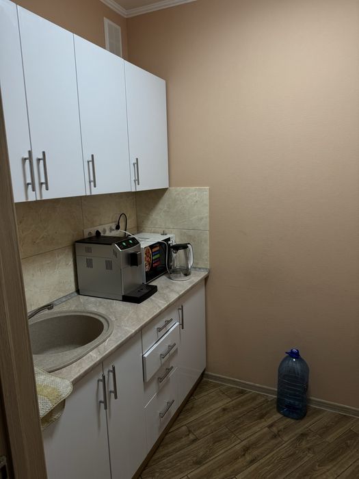 Здаються кабінети в оренду Комфорт Таун