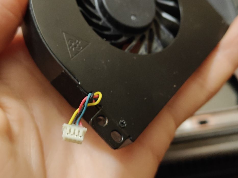 AVC BATA0815R5H Cooling Fan PN02, DC28000DDVL, 02K3K7, 5V 0.3A