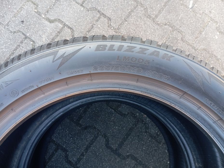 4szt zima opony Bridgestone blizzak  235/50/19 103V XL