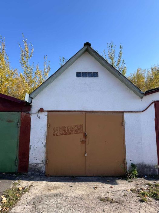 Гараж з ямою та горищем Південно-Західний район, кооператив Західний