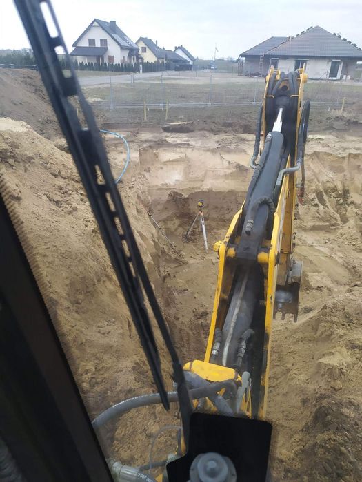 USŁUGI Koparko-Ładowarką