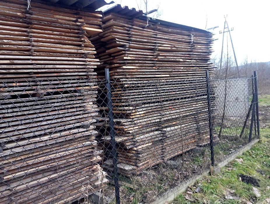 dąb sezonowany 25,,35,40,50,70 tarcica
