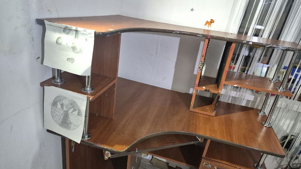 Стіл комп'ютерний розбірний