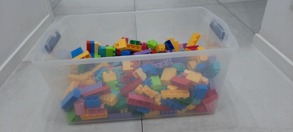 Duzy zestaw klocków bez pudła