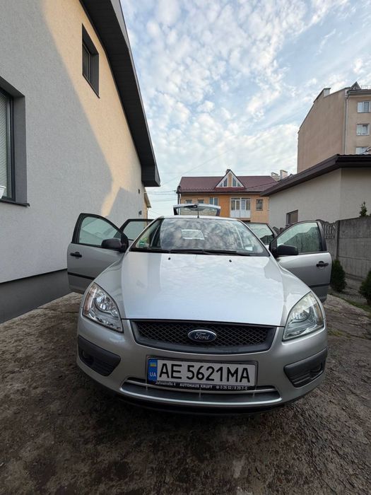 Ford focus 2 2006р гарний стан
