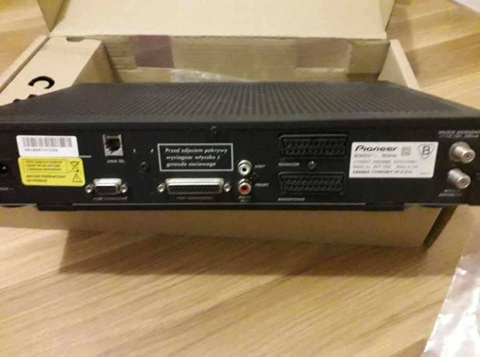 Dekoder tuner C+ tv sat pilot kpl NOWY