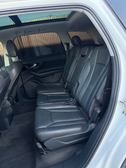 AUDI Q7 3.0 2016