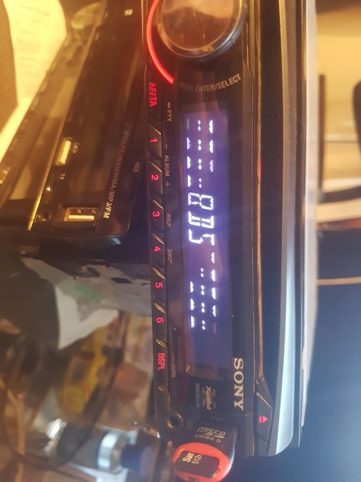 Автомагнитола  Sony