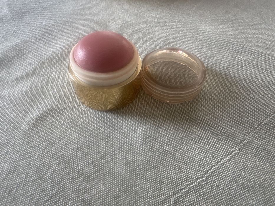 Merit blush odcien Beverly Hills