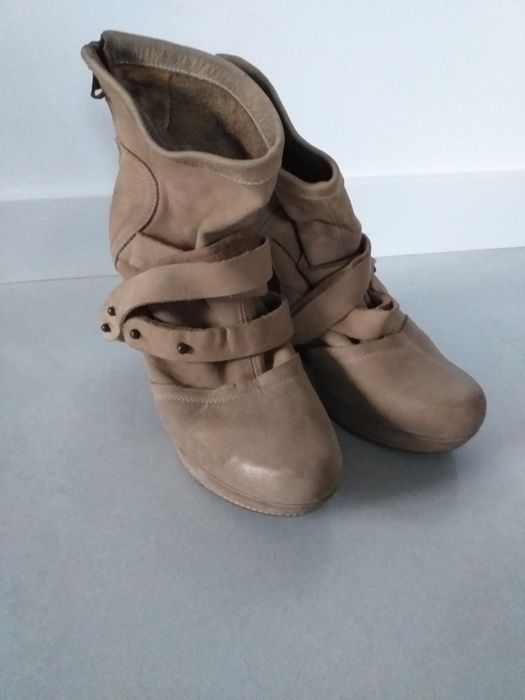 Botki zamszowe Wojas 37