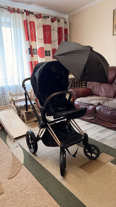 Терміново Коляска Cybex Priam Rose Gold 2 в 1