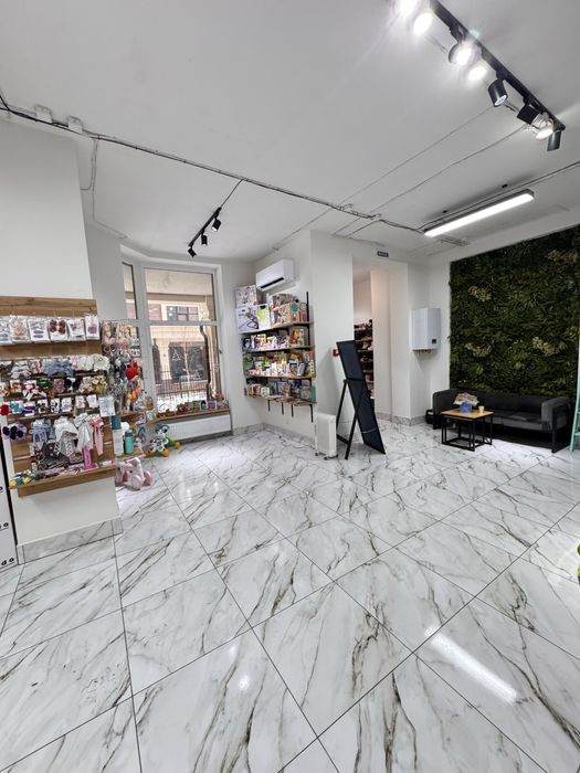 Продаж готового бізнесу — дитячий магазин одягу та товарів