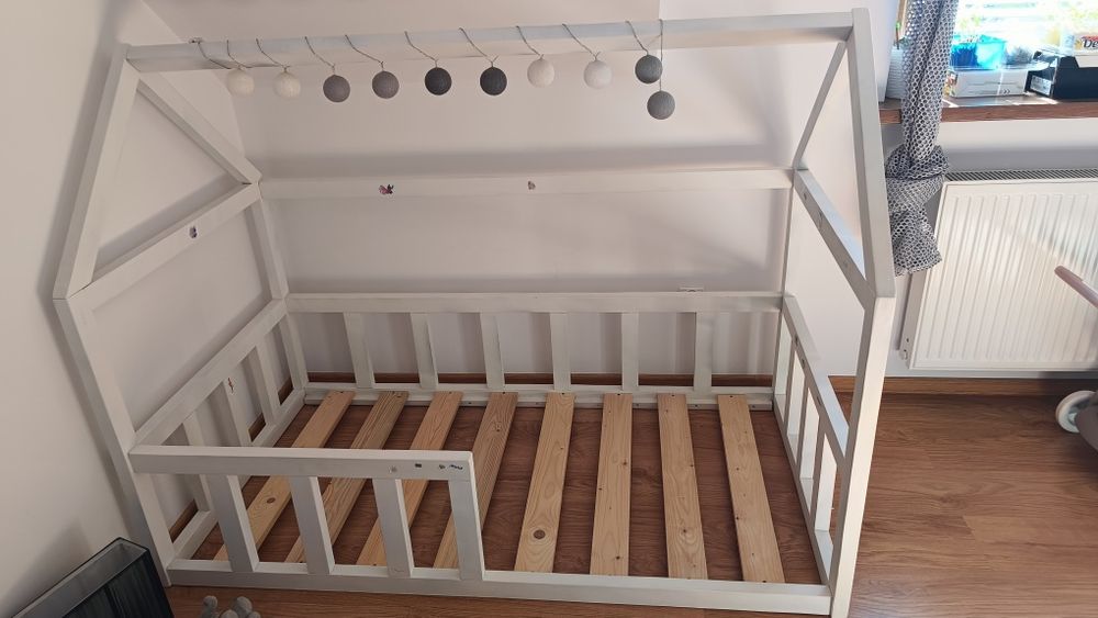 Łóżeczko dziecięce