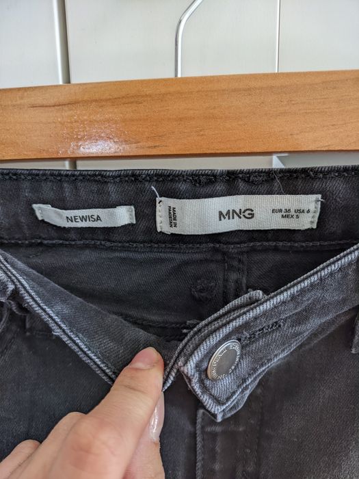 Jeansy Newisa Mango 38/M czarne spodnie rurki