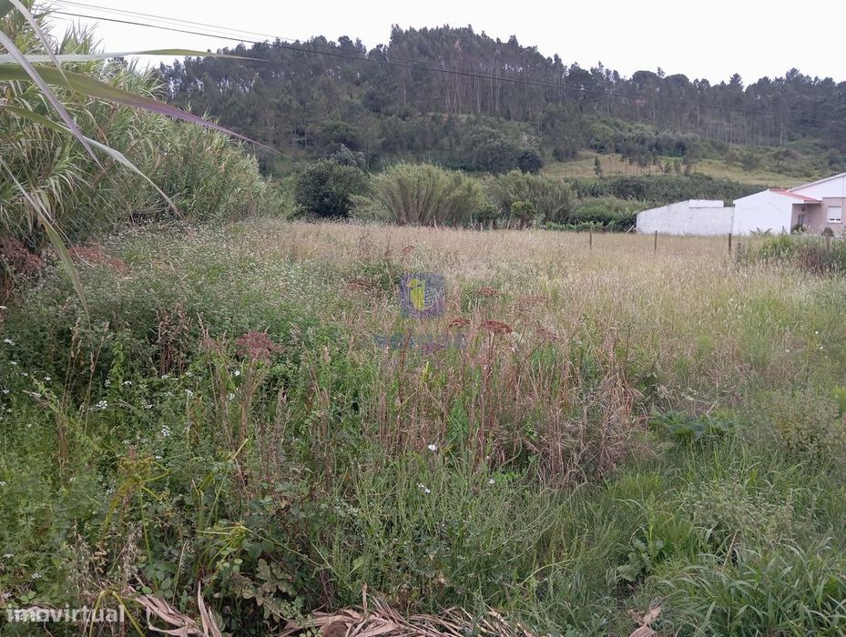 Terreno com poço para construção em Trabalhias