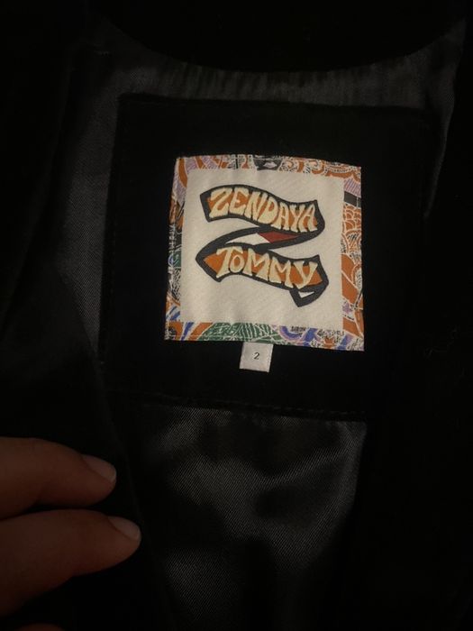 Casaco Zendaya - Tommy Hilfiger - Novo  - tamanho 36 mulher