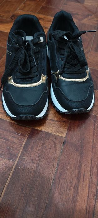 Sapatilhas Senhora Nicoboco 37