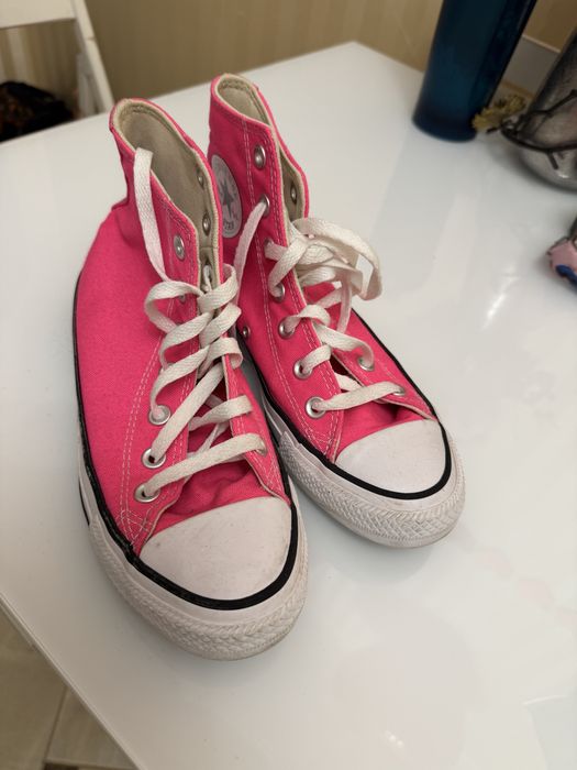 Кеди рожеві Converse
