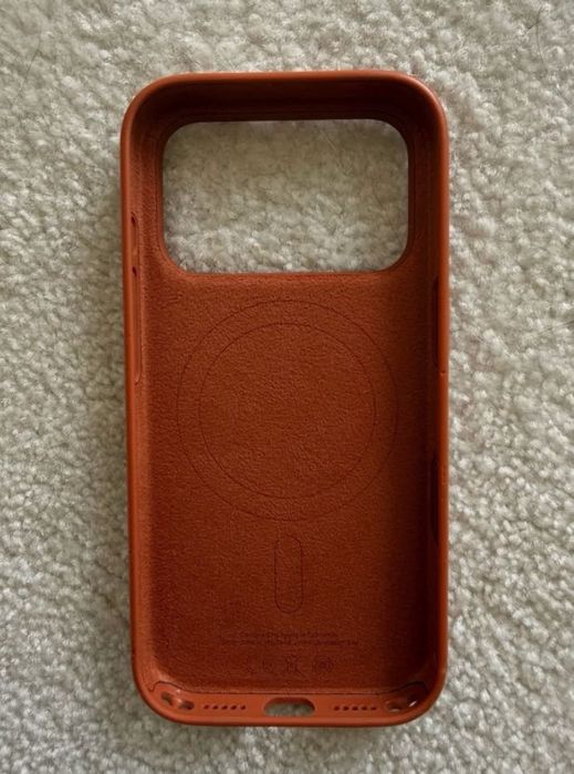 Capa castanha Apple iPhone 17pro
