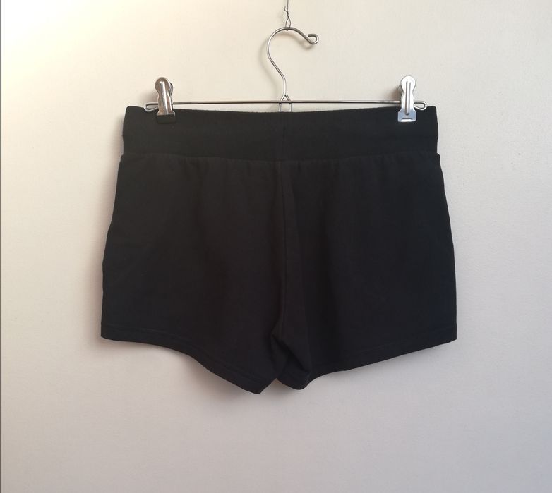Calção preto marca Crivit - T. 36/38