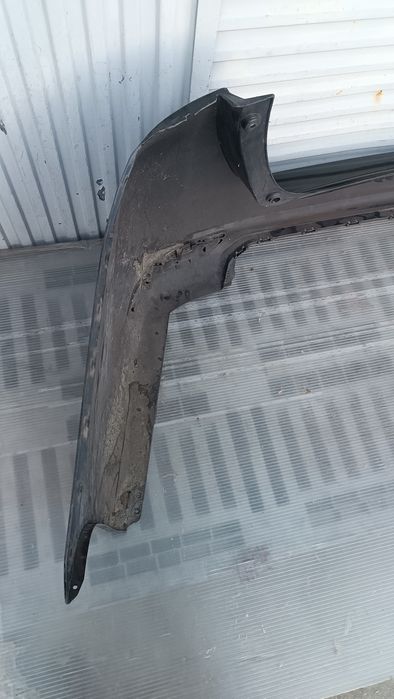 Vendo parachoque de trás Toyota Auris ano 2015/18
