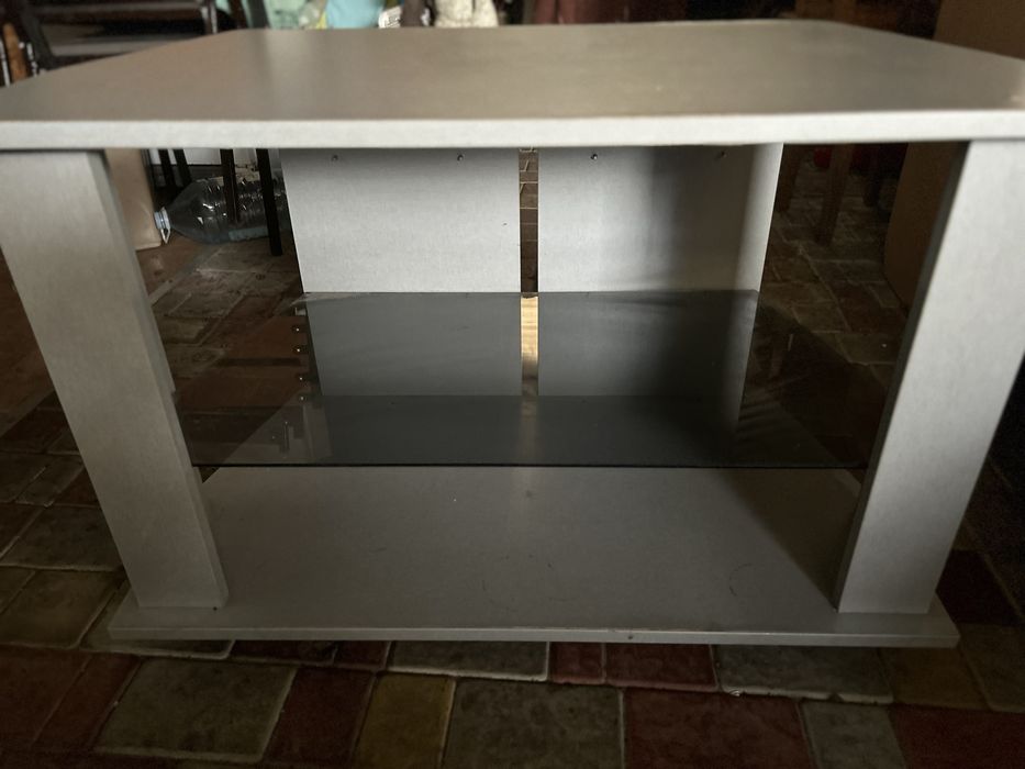 Тумба под технику