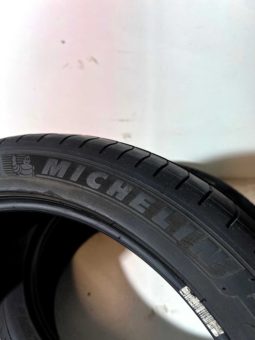 Pneus Michelin Primacy 4 - 235/40/18 - Excelentes