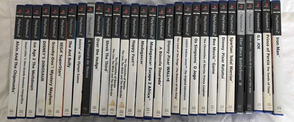 Lote 29 Jogos PlayStation 2 PAL - Os Simpsons, Star Wars Battlefront II, Madagascar, Shrek, Narnia, WALL-E + muitos mais