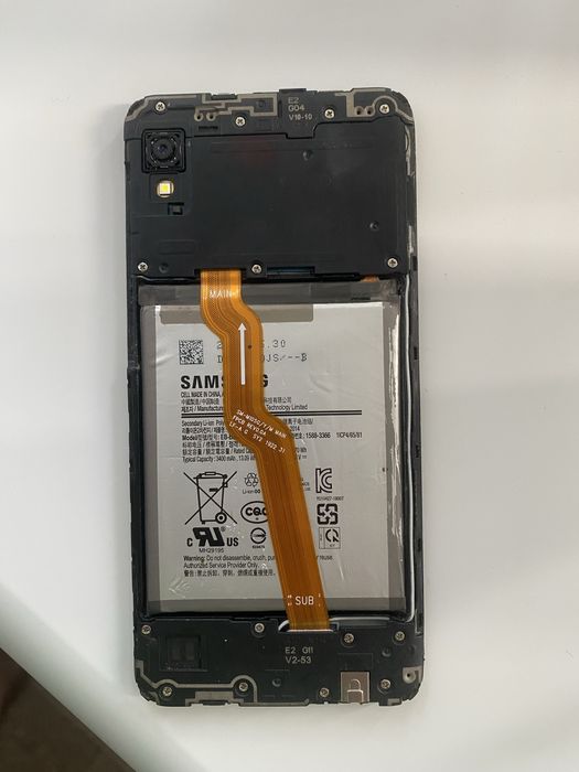 Samsung a10 (SM-A105), 2/32, andr 11 на запчастини