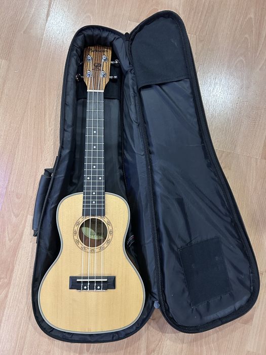 Укулеле Parksons UK24Z з чохлом