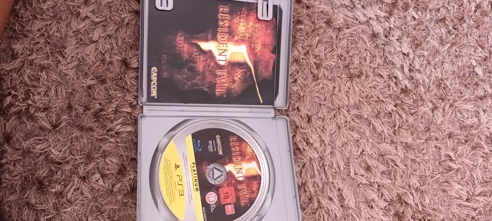 Jogo original Resident Evil 5 para PS3