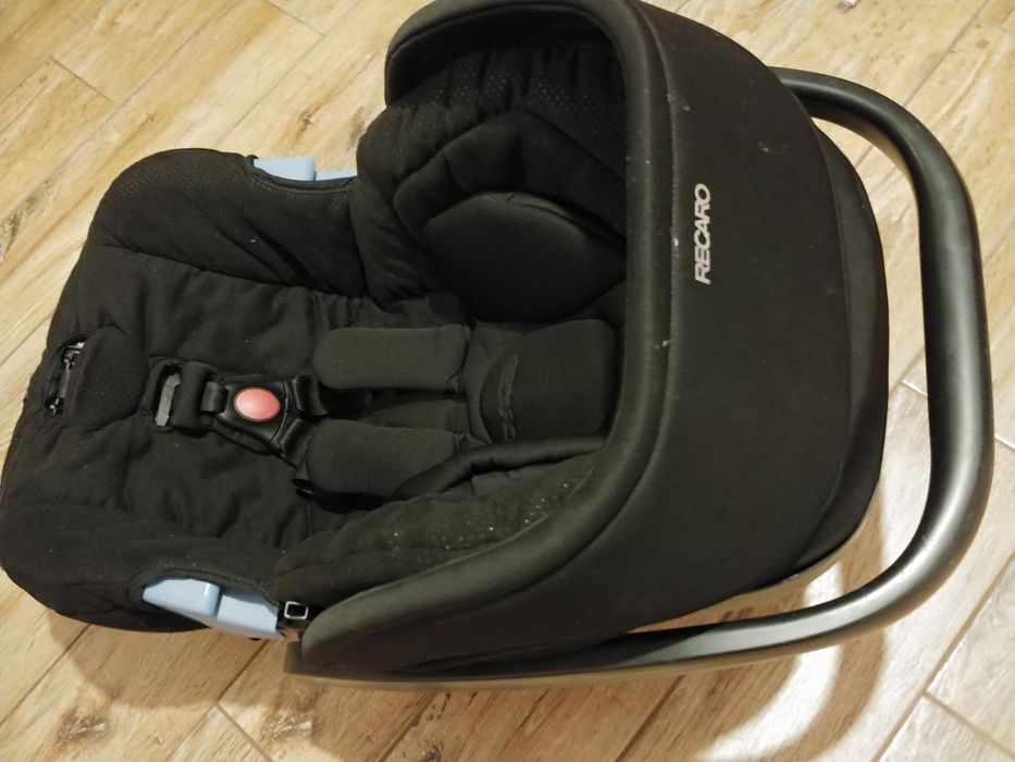 Fotelik 0-13 Recaro isofix z bazą