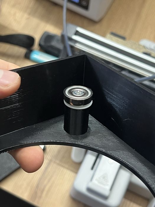 Витяжка прихованого монтажу в санвузол або ванну кімнату