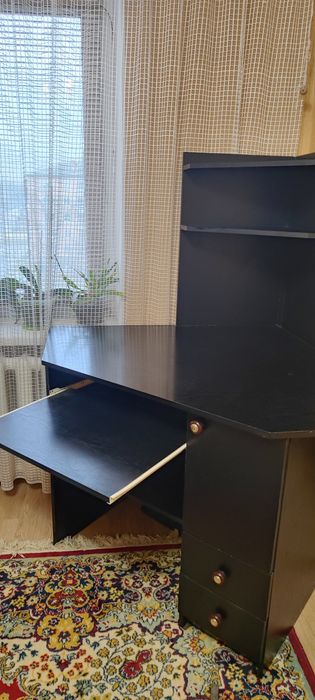 Стіл офісний кутовий