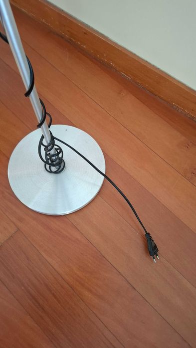 Candeeiro de pé IKEA