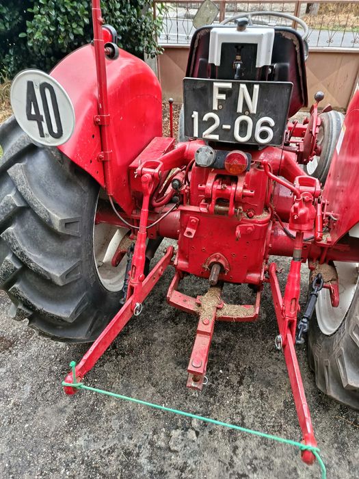Trator case internacional