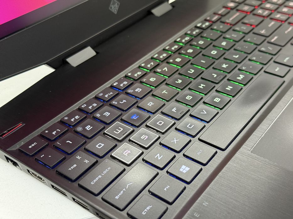 RTX 2060 6Gb | Core i7 | 16Gb RAM 512Gb SSD | 144Hz / RGB | HP Omen 15