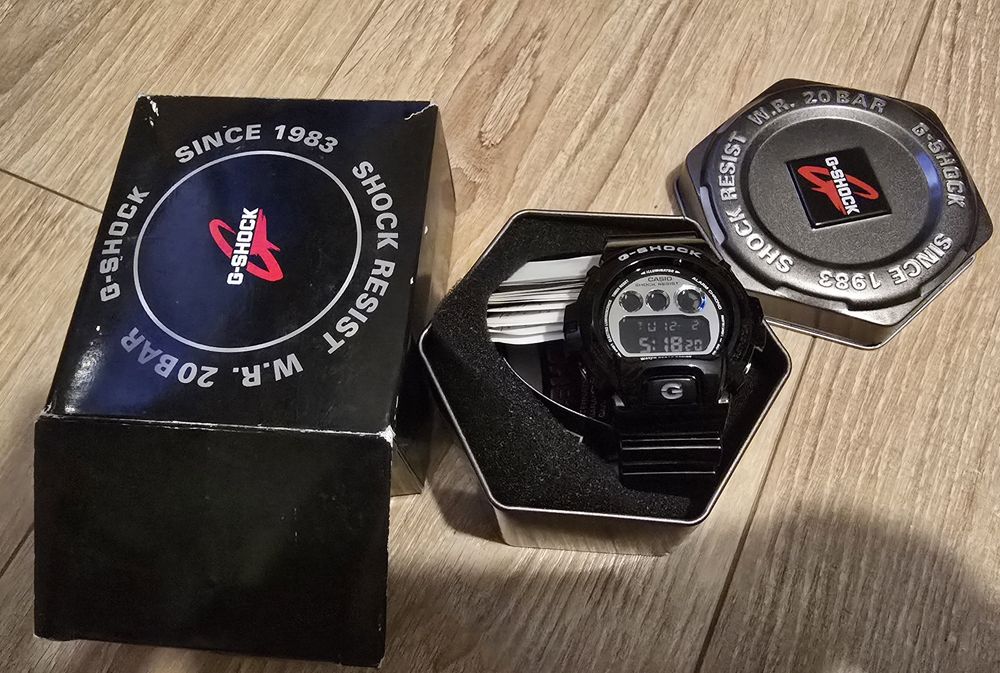 Zegarek Casio G-Shock DW-6900NB-1DR