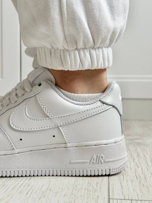 Кросівки Nike Air Force White
