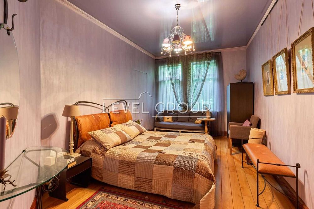 Дизайнерський будинок 586 м2 Гатне Крюковщина